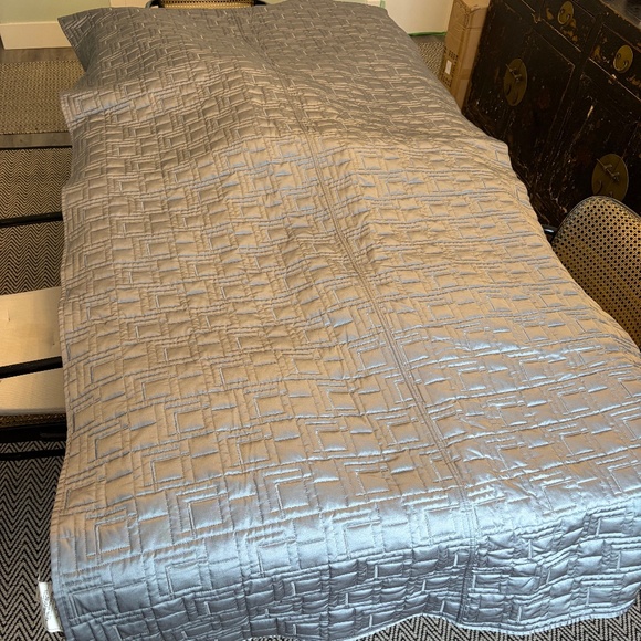 Hotel Collection Silver Quilted Square-Pattern Comforter - Picture 5 of 12